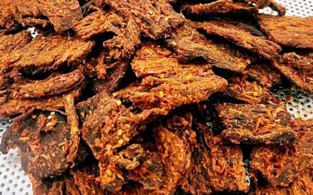 Tiệm Khô Ngon Bá Cháy