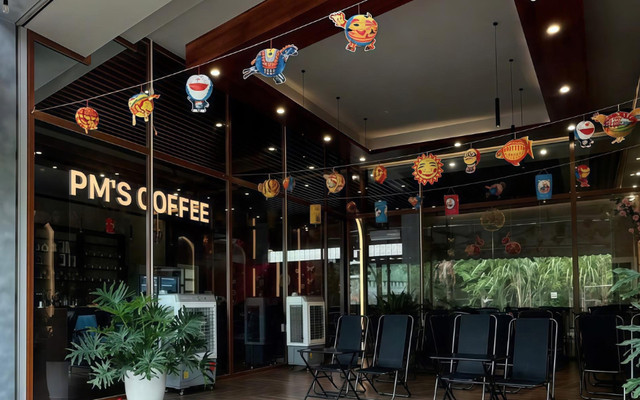 PM’s Coffee - Cà Phê & Trà - Trần Hưng Đạo