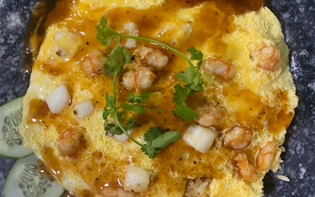 Cơm Gà Xối Mỡ & Cơm Chiên Phủ Trứng - PHƯƠNG ANH