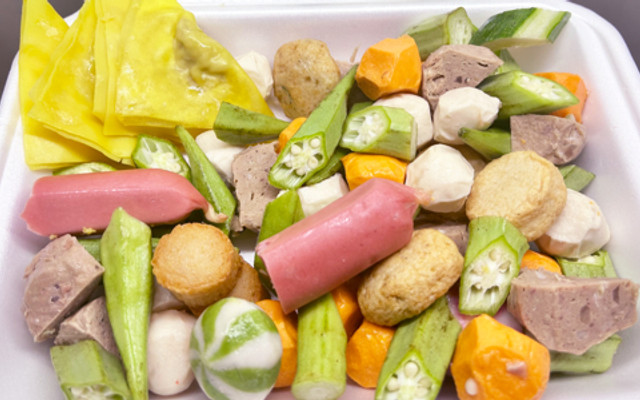 Tiệm Ăn Vặt Ngon - Mì Trộn Indomie & Cá Viên Chiên